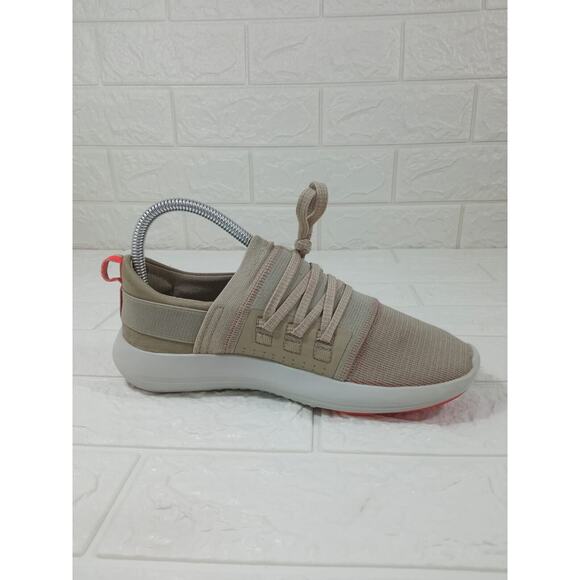 Under Armour UA Womens Vibe Elastic Slip On Lace Up Sneakers Beige Size 7 - Picture 2 of 9